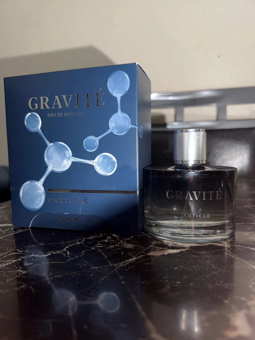Gravité Particle Eau de Parfum for Men - photo 3