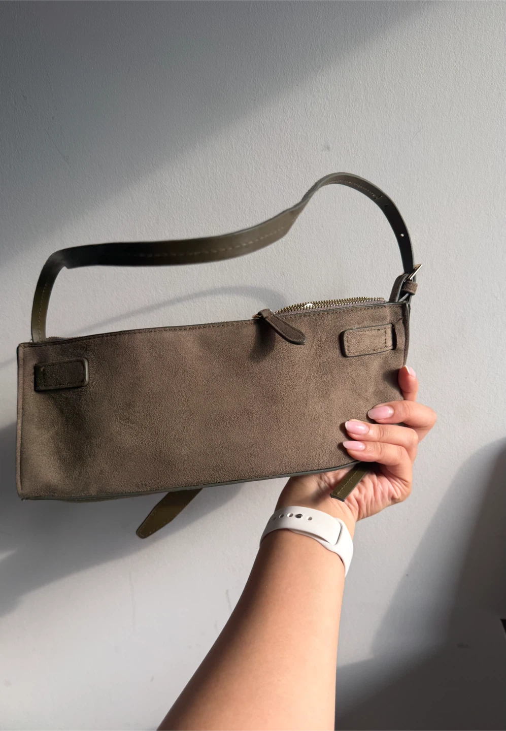 H&M Suede Shoulder Bag - photo 4
