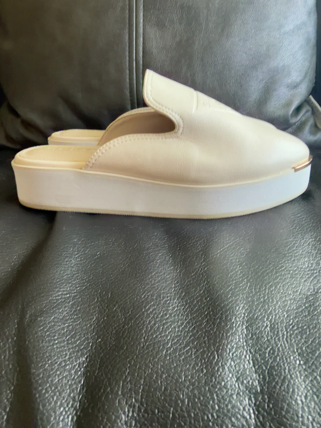 Guess Women's Mules - photo 2
