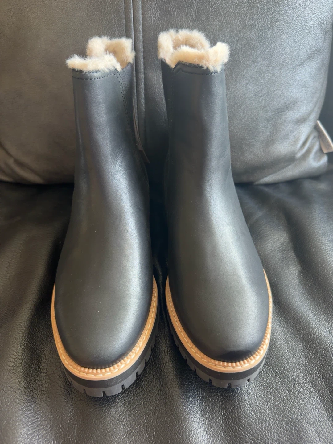 TOMS Black Leather Fur Lined Chelsea Boots