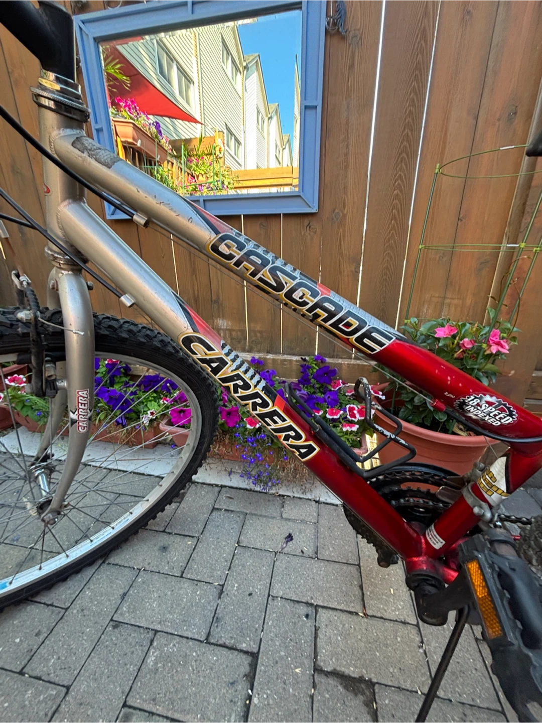 Carrera Cascade Mountain Bike - photo 4