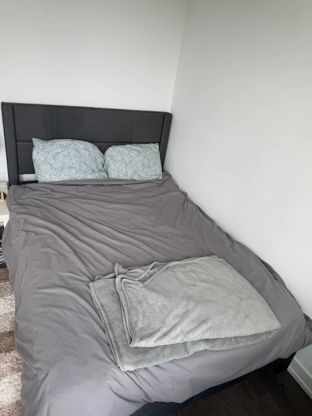 Grey Upholstered Bed (with Mattress, Duvet & Pillows) - photo 4
