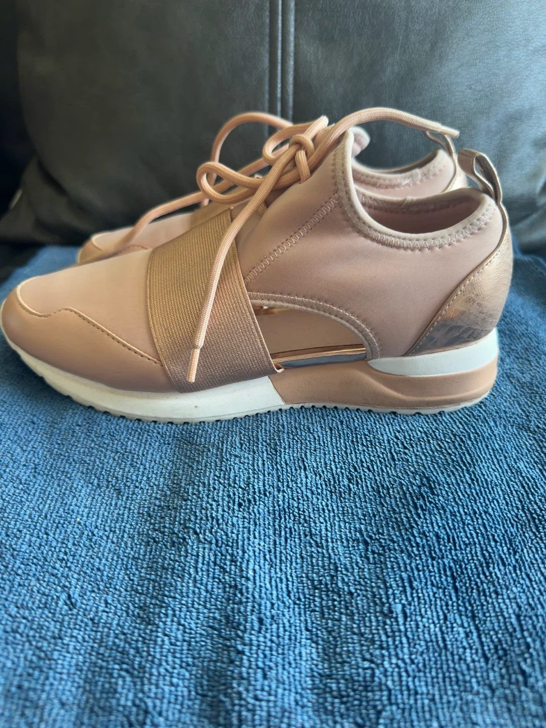 Women's Pink Sneakers - photo 3