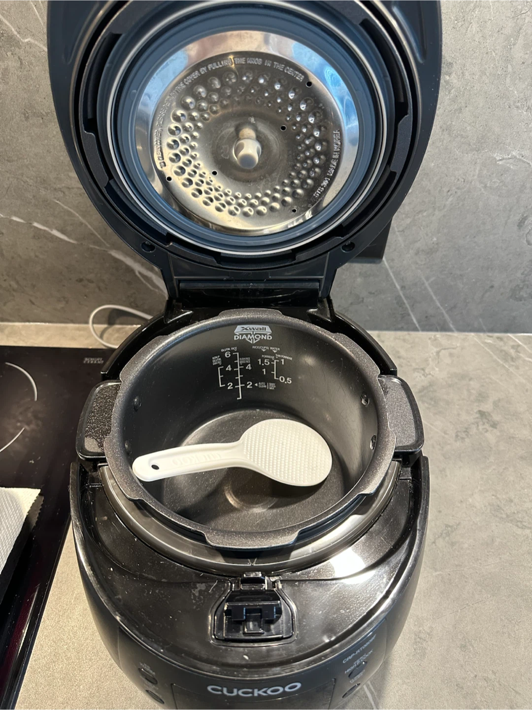 Cuckoo CRP-RT0609F Twin Pressure Rice Cooker - photo 3