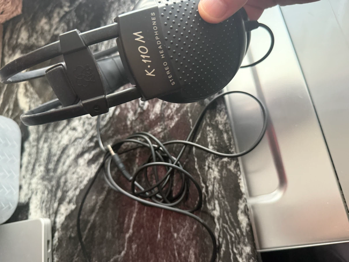 AKG K-110 M Stereo Headphones - photo 2