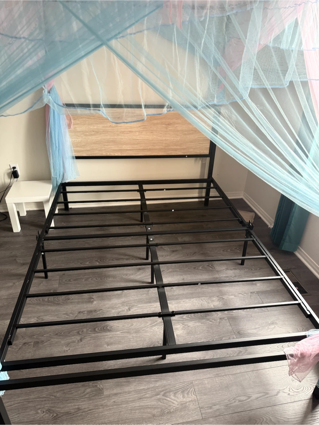 Bed Frame with canopy
