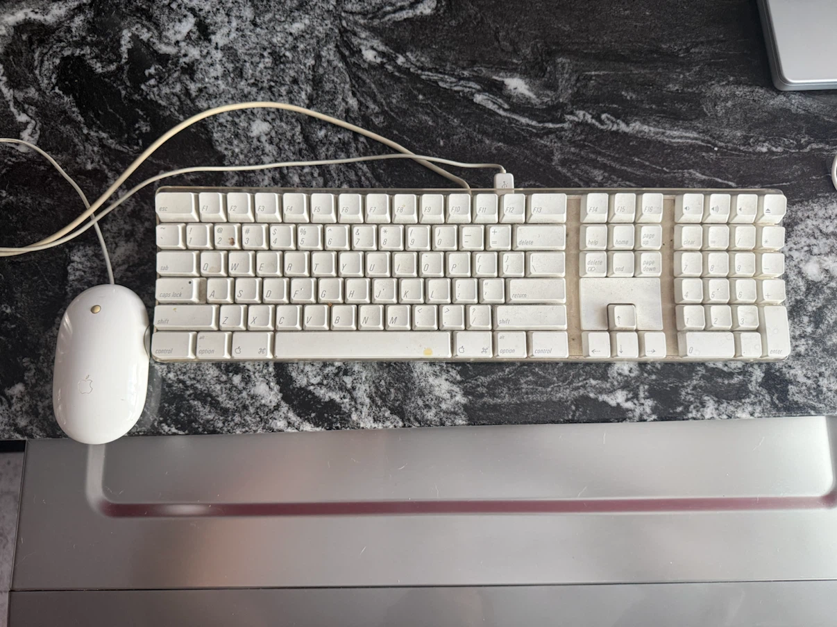 Apple Keyboard and Mouse Bundle