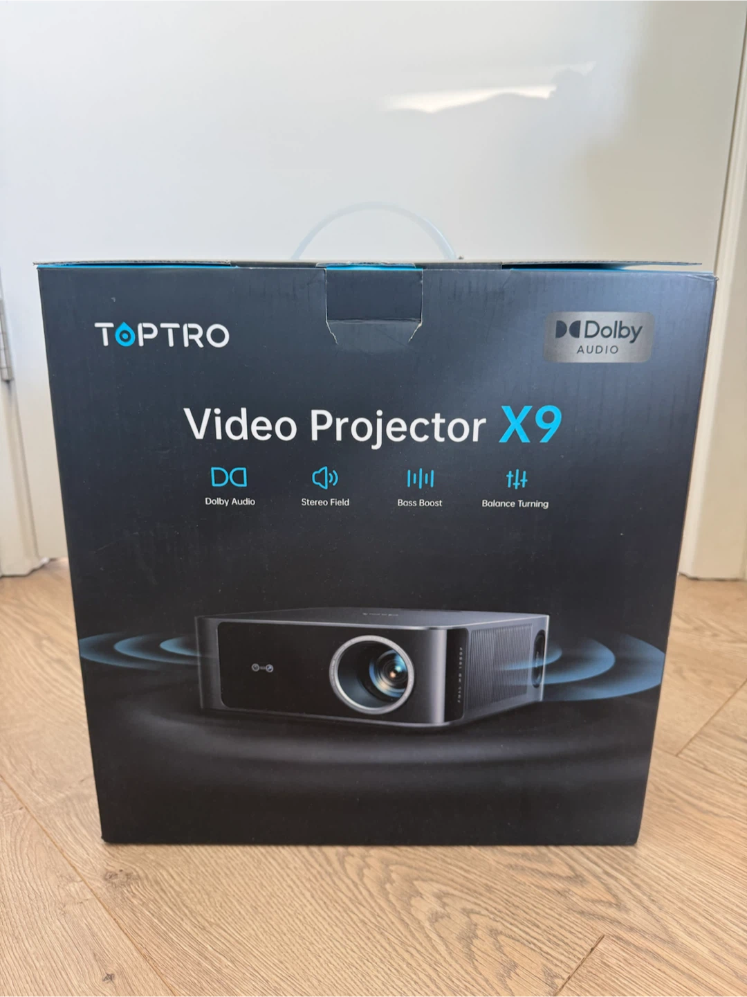 TOPTRO X9 Native 1080P Projector – Like New - photo 2