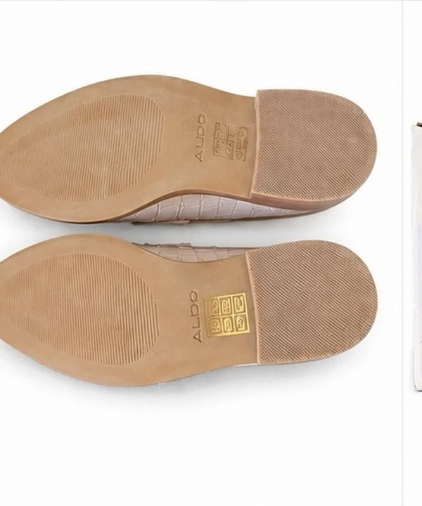 ALDO Women's Loafers - Beige Patent Croc Size 7
