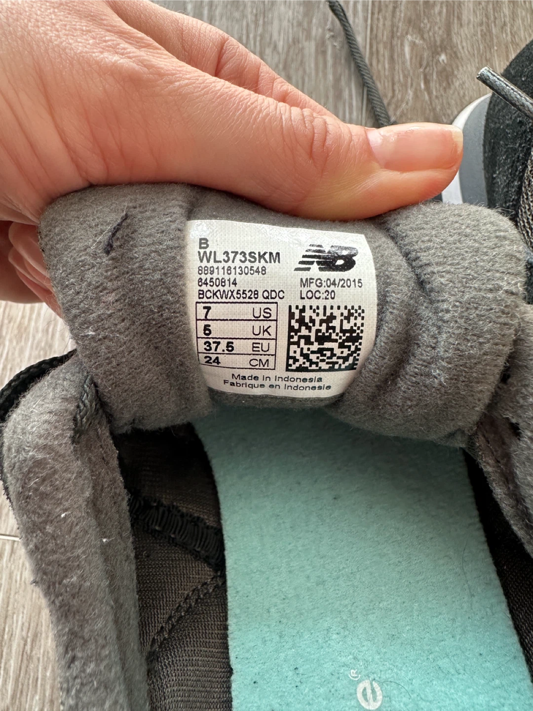 New Balance 373 Black/Aqua Running Shoes - photo 4