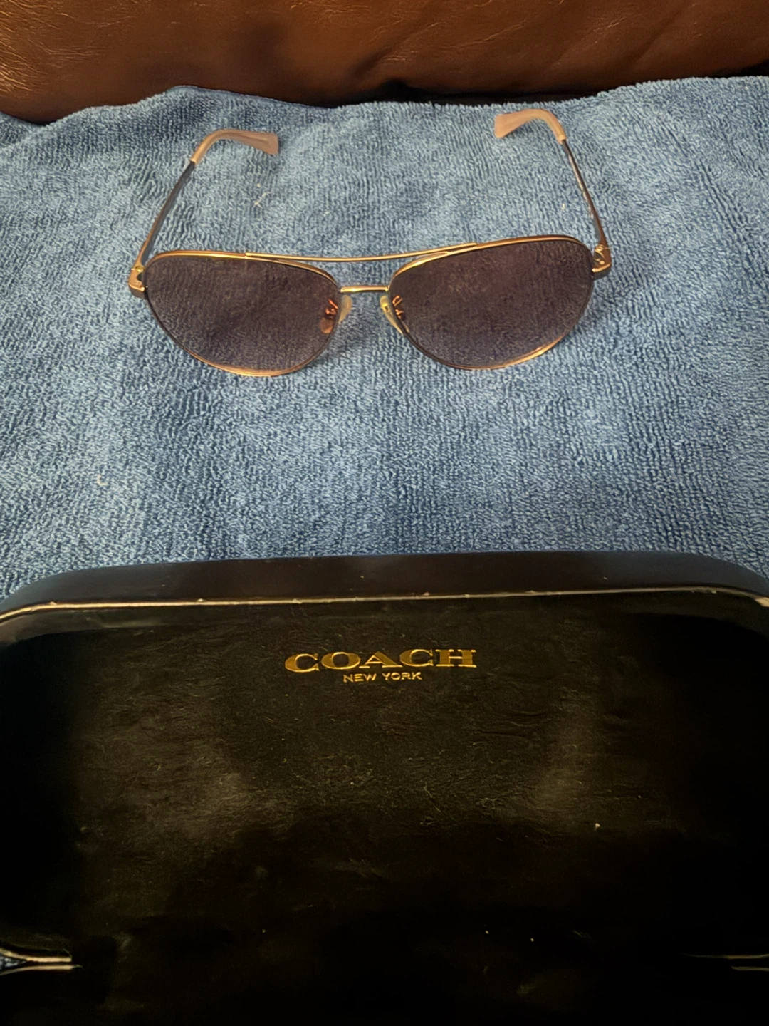 Coach HC7039B Aviator Sunglasses - photo 4