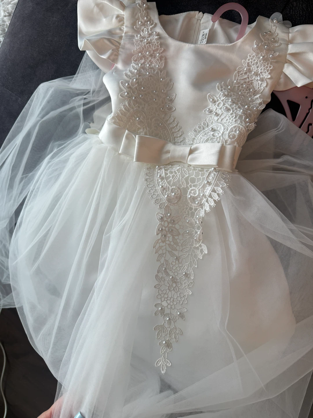 White Flower Girl Dress Size 130 - photo 2