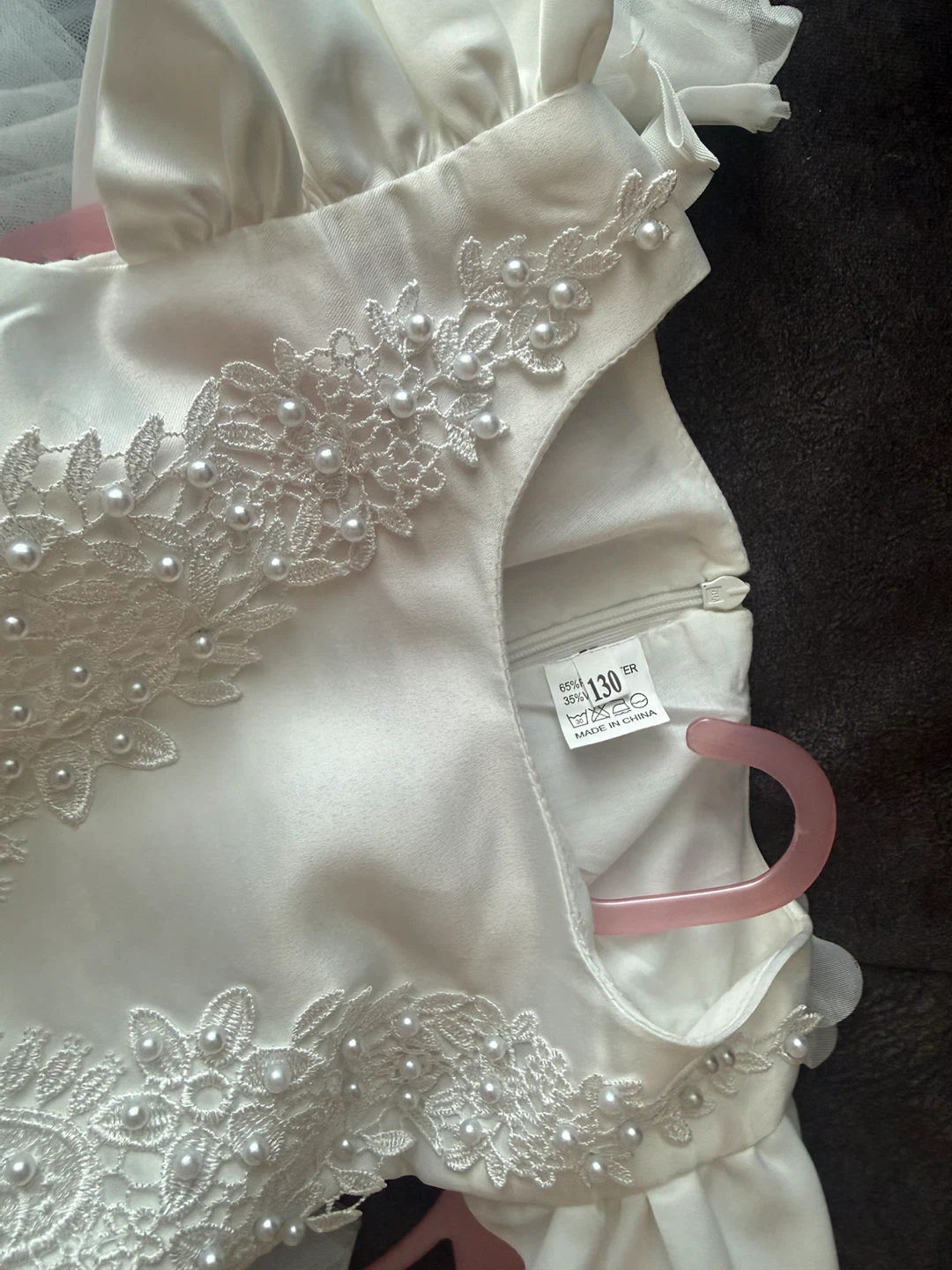 White Flower Girl Dress Size 130 - photo 4