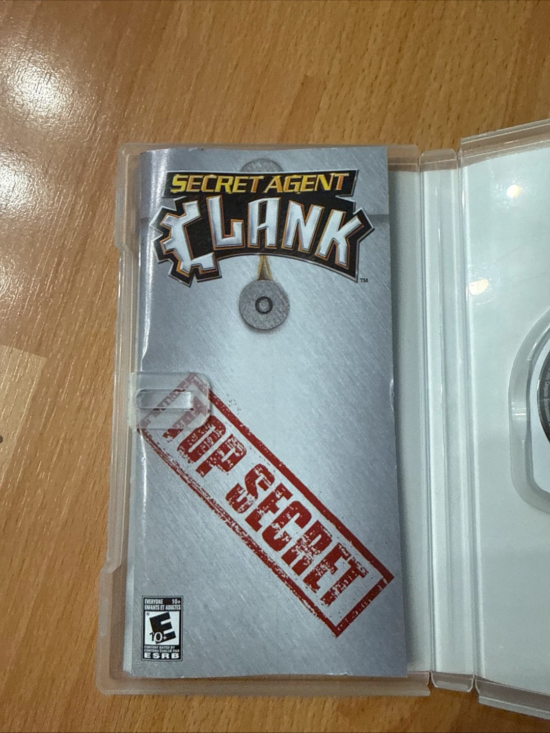 Secret Agent Clank PSP Game - photo 2