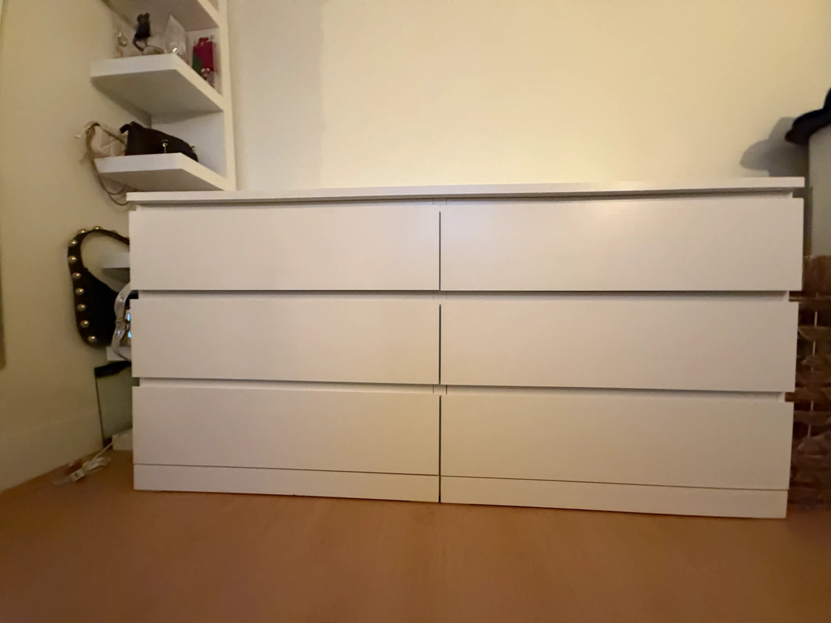 White 6-Drawer Dresser