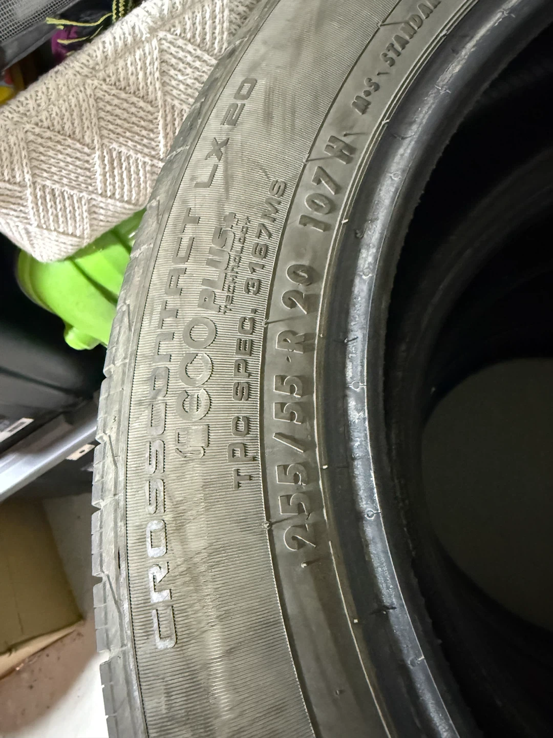 Set of 4 Continental CrossContact LX20 Tires - photo 3