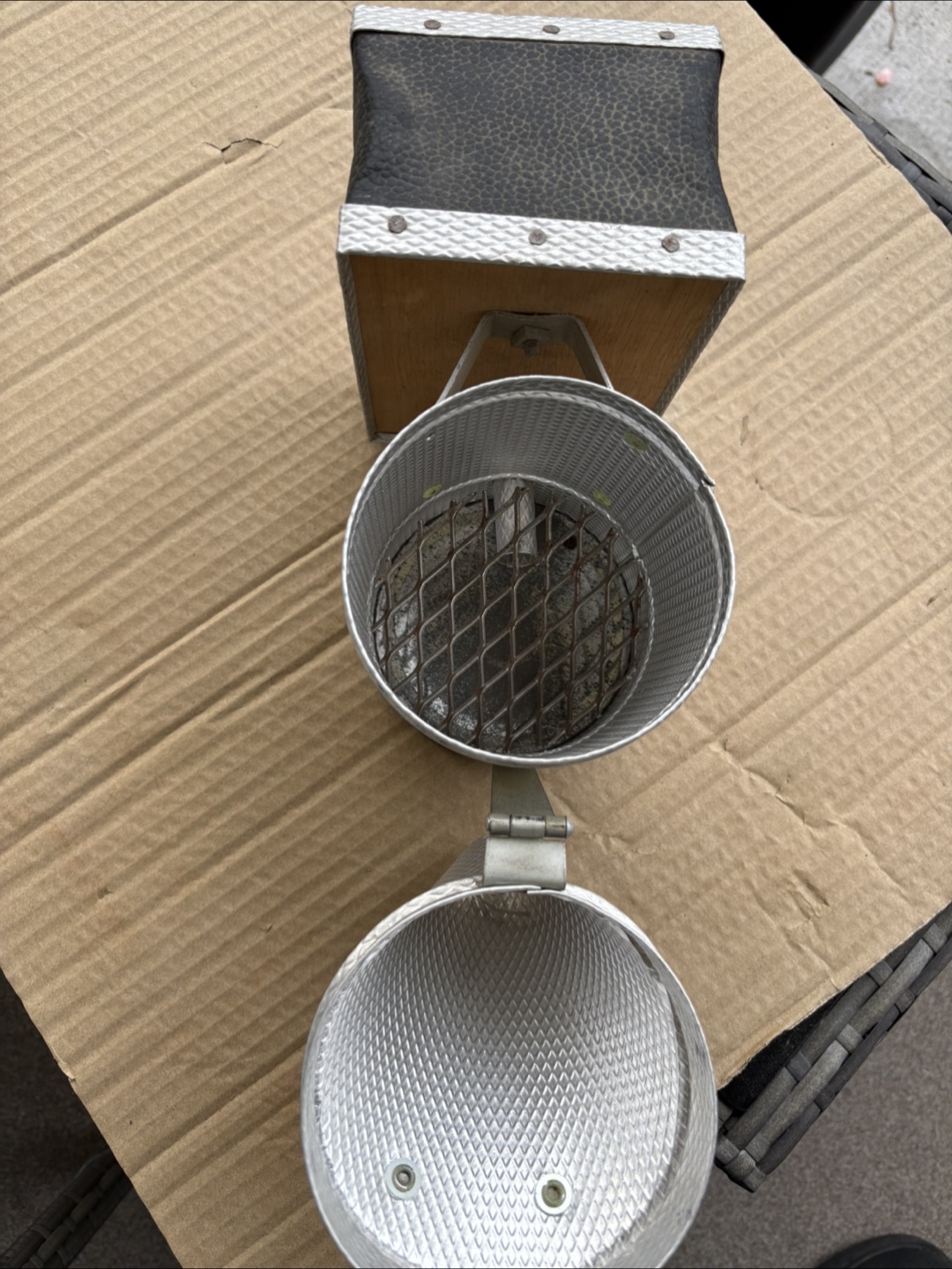 Vintage Bee Smoker - photo 4