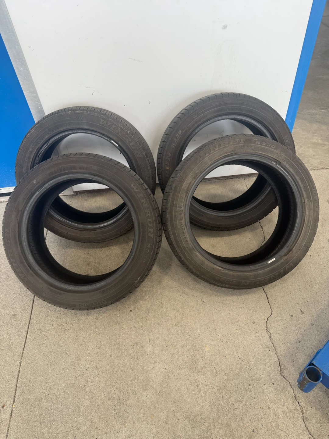 Set of 4 Winrun 185/55R15 82V Tires - photo 4