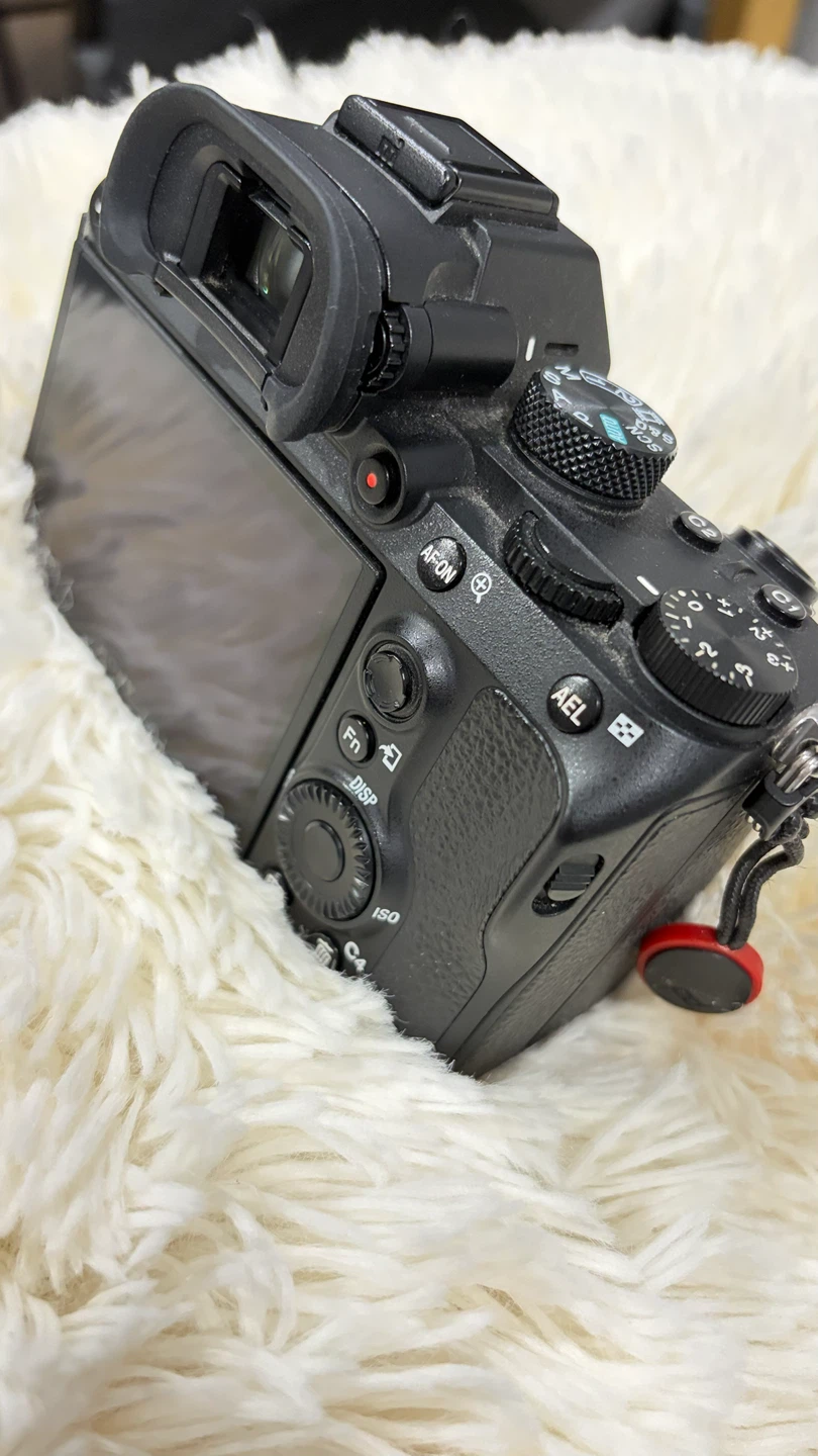 Sony A7 III (A7iii) Camera Body  – Excellent Condition - photo 2