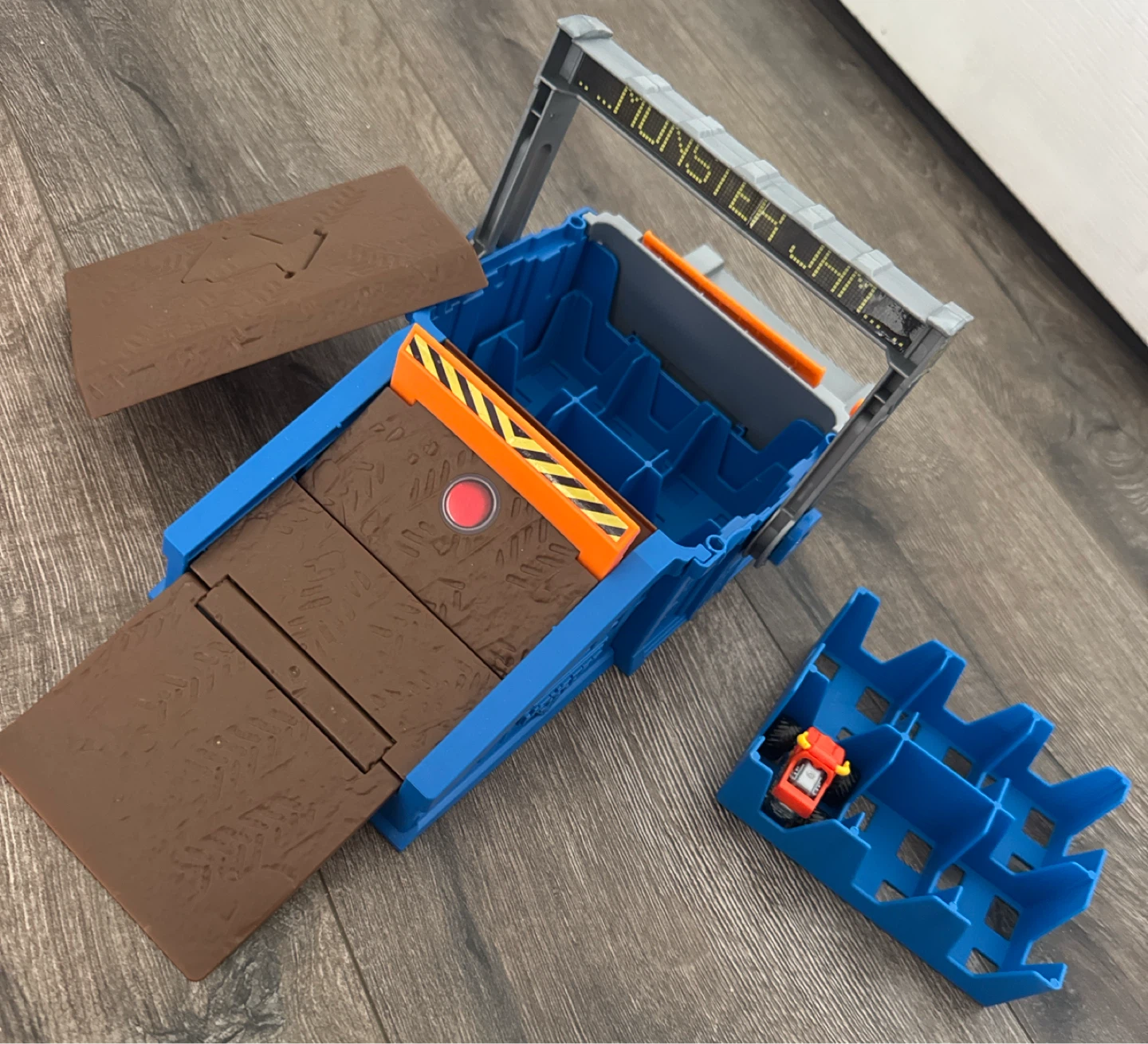 Mini Monster Jam Stunt Set with Monster Truck Toy