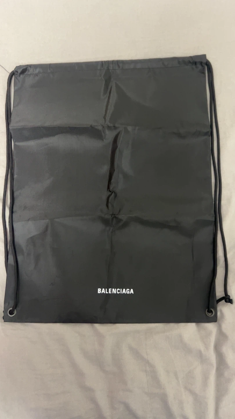 Balenciaga Runner (send offers - photo 4