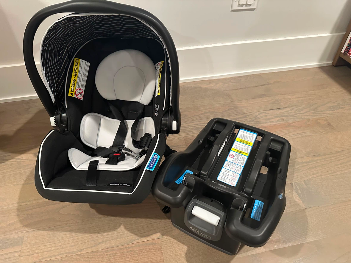 Graco SnugRide 35 Lite LX Infant Car Seat