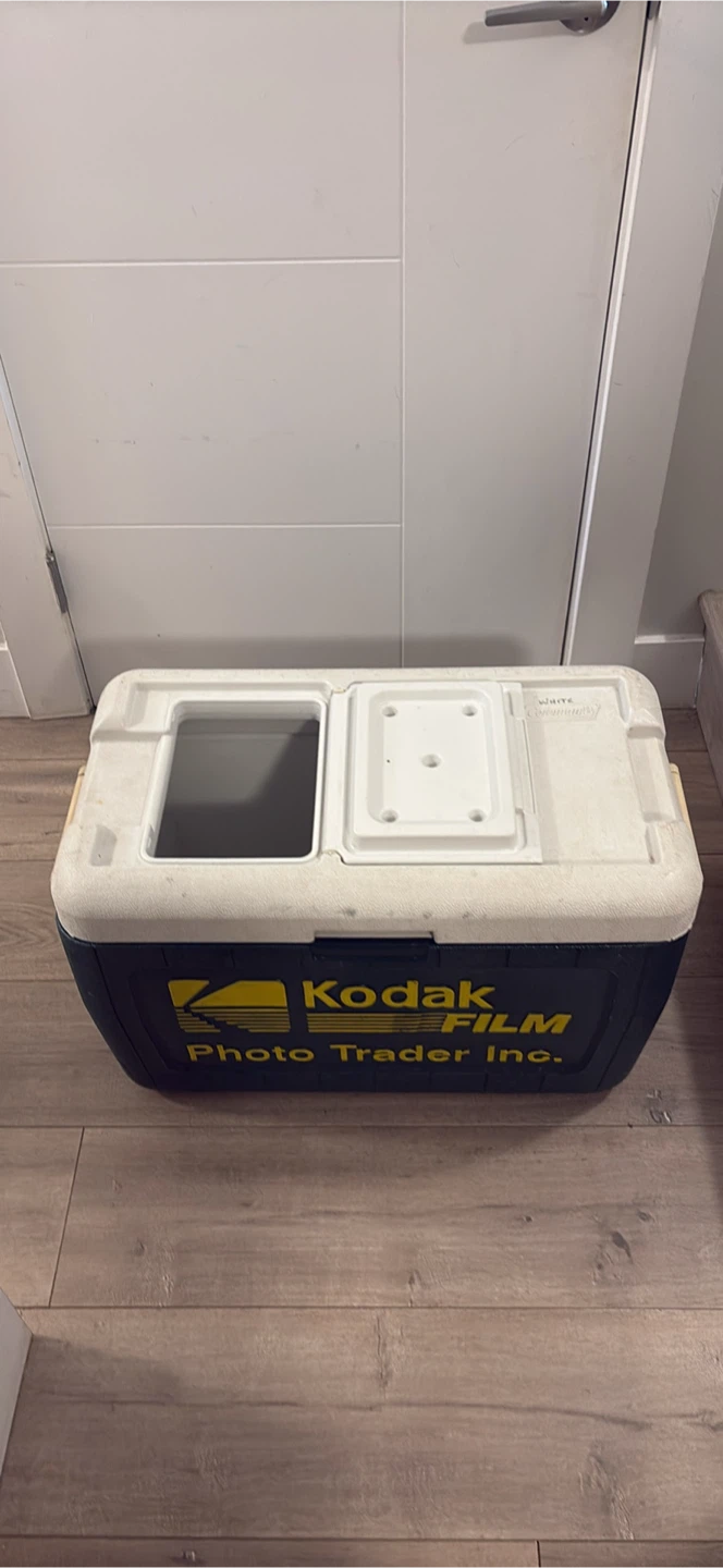Vintage Kodak Film Photo Trader Inc. Cooler - photo 4