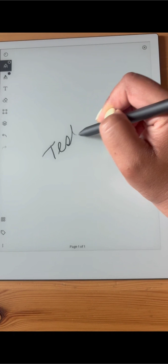 reMarkable 2 Paper Tablet with Magic Pen (with eraser) - photo 4