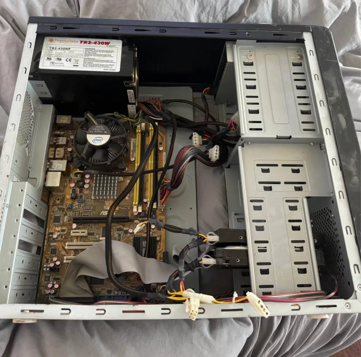 ASUS P5K SE Desktop PC (Barebones Build) – With PSU, Case & CPU