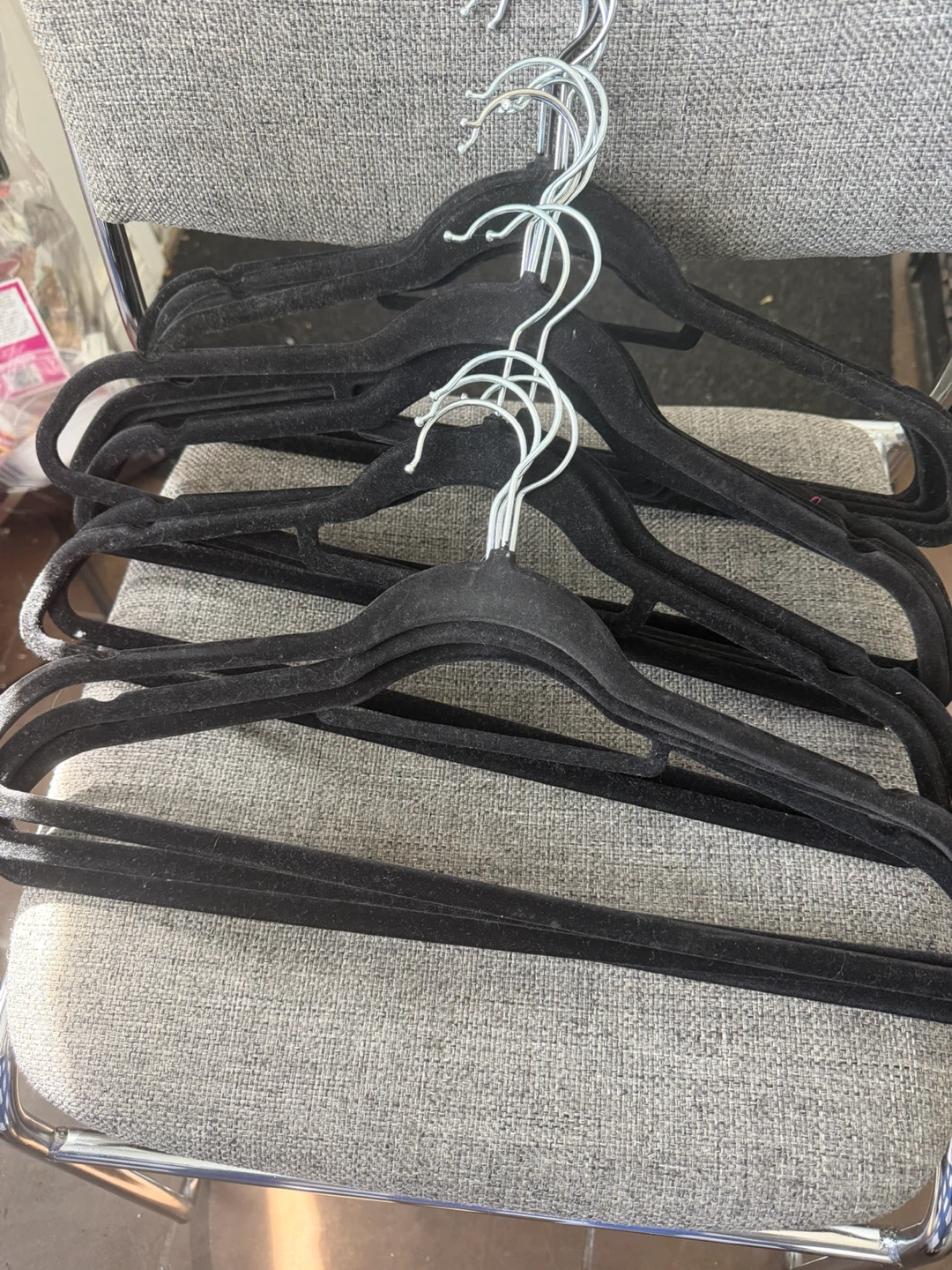 Set of 20, Black Velvet Hangers