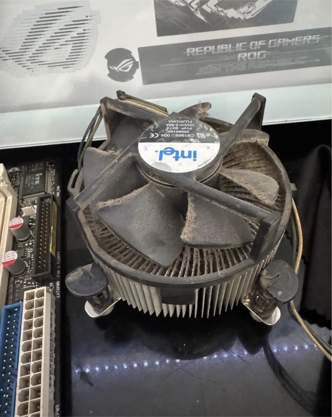 ASUS LGA775 Motherboard + CPU Bundle - photo 3