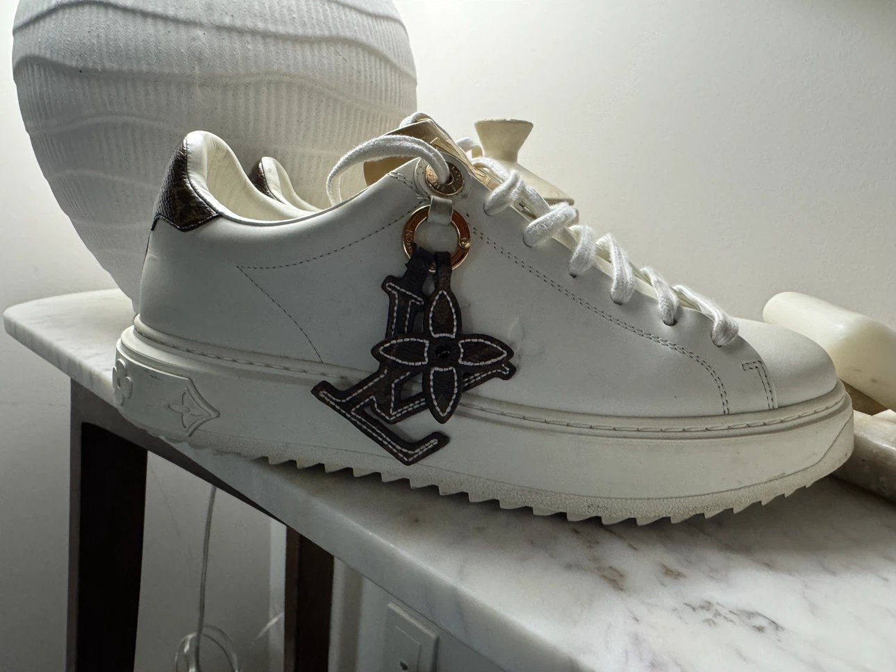 Louis Vuitton White Leather Sneakers - photo 5