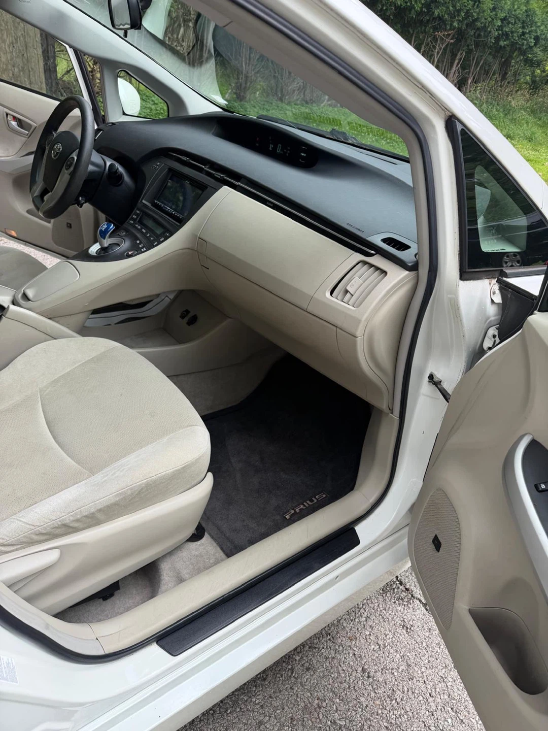 Toyota PRIus theree - photo 3