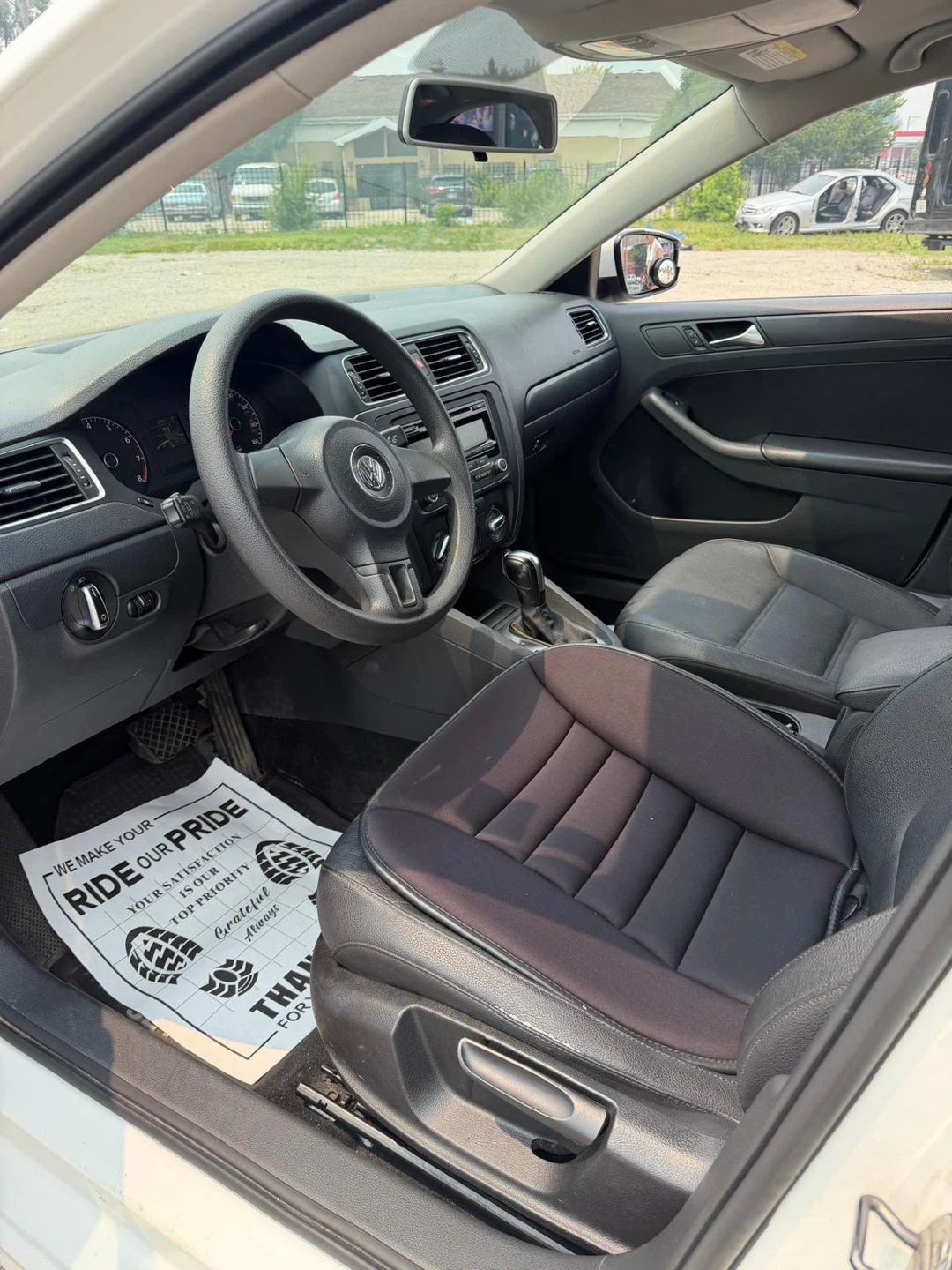 Volkswagen jeta SE 2011 - photo 3