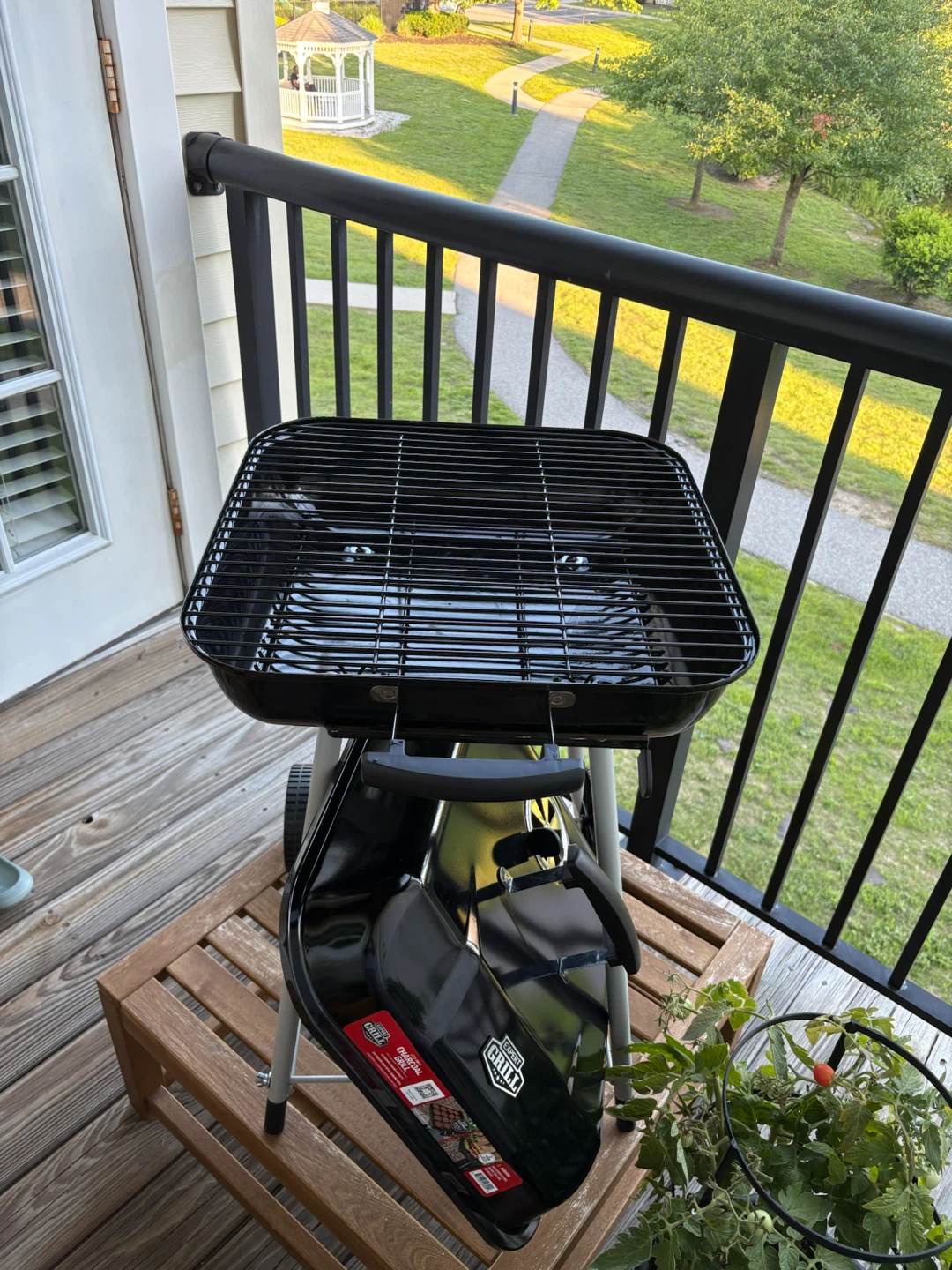 Brand new Expert Grill 17.5" charcoal grill. - photo 4