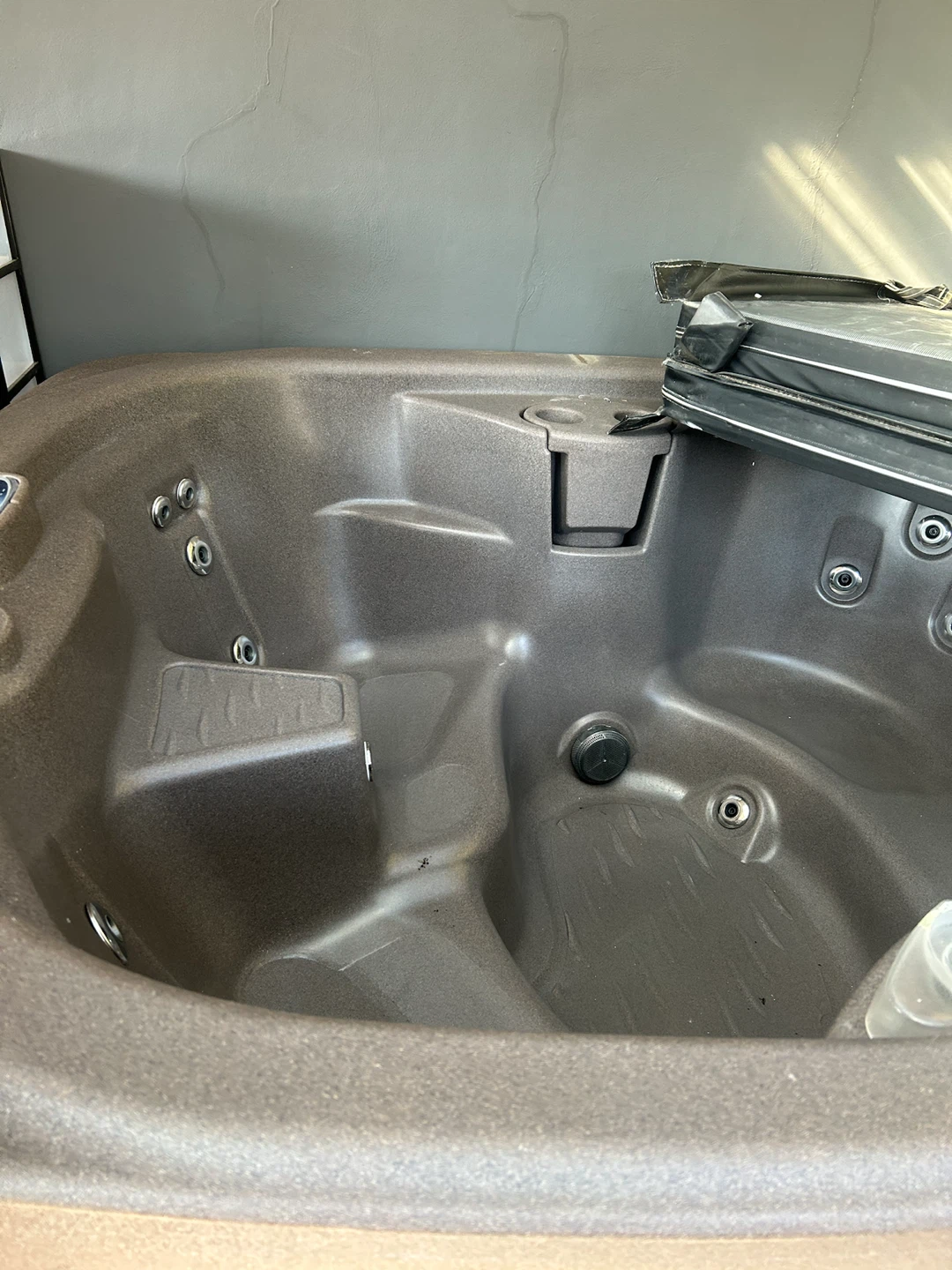 Used Hot Tub - photo 4