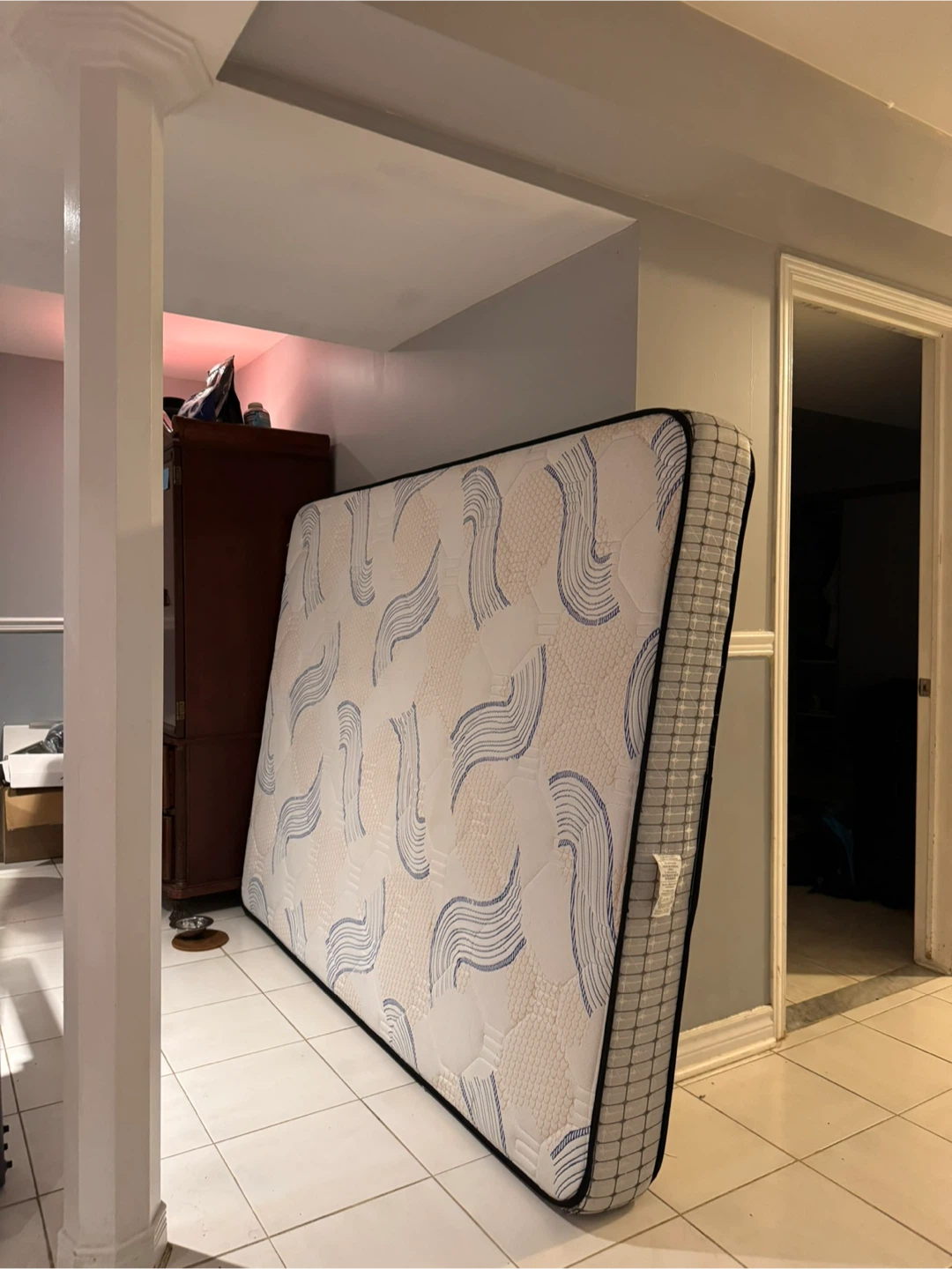 Mattress with Blue and White Wave Pattern - photo 2