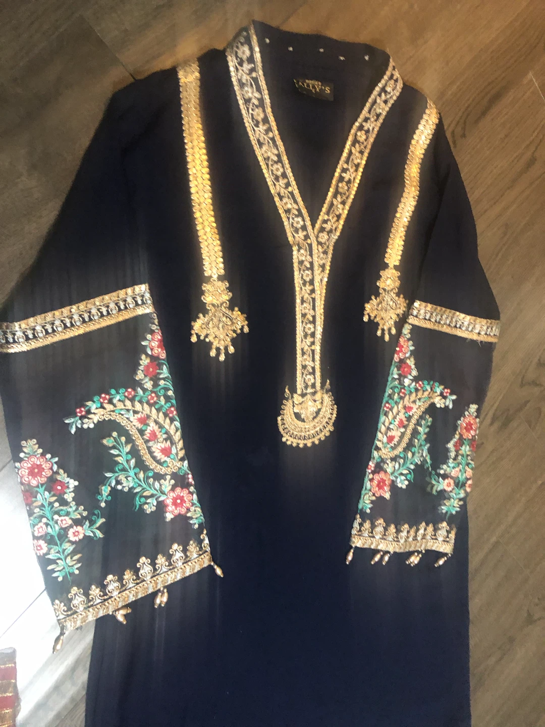 Navy Blue Embroidered 3-Piece Suit with Multicolour Dupatta - photo 2