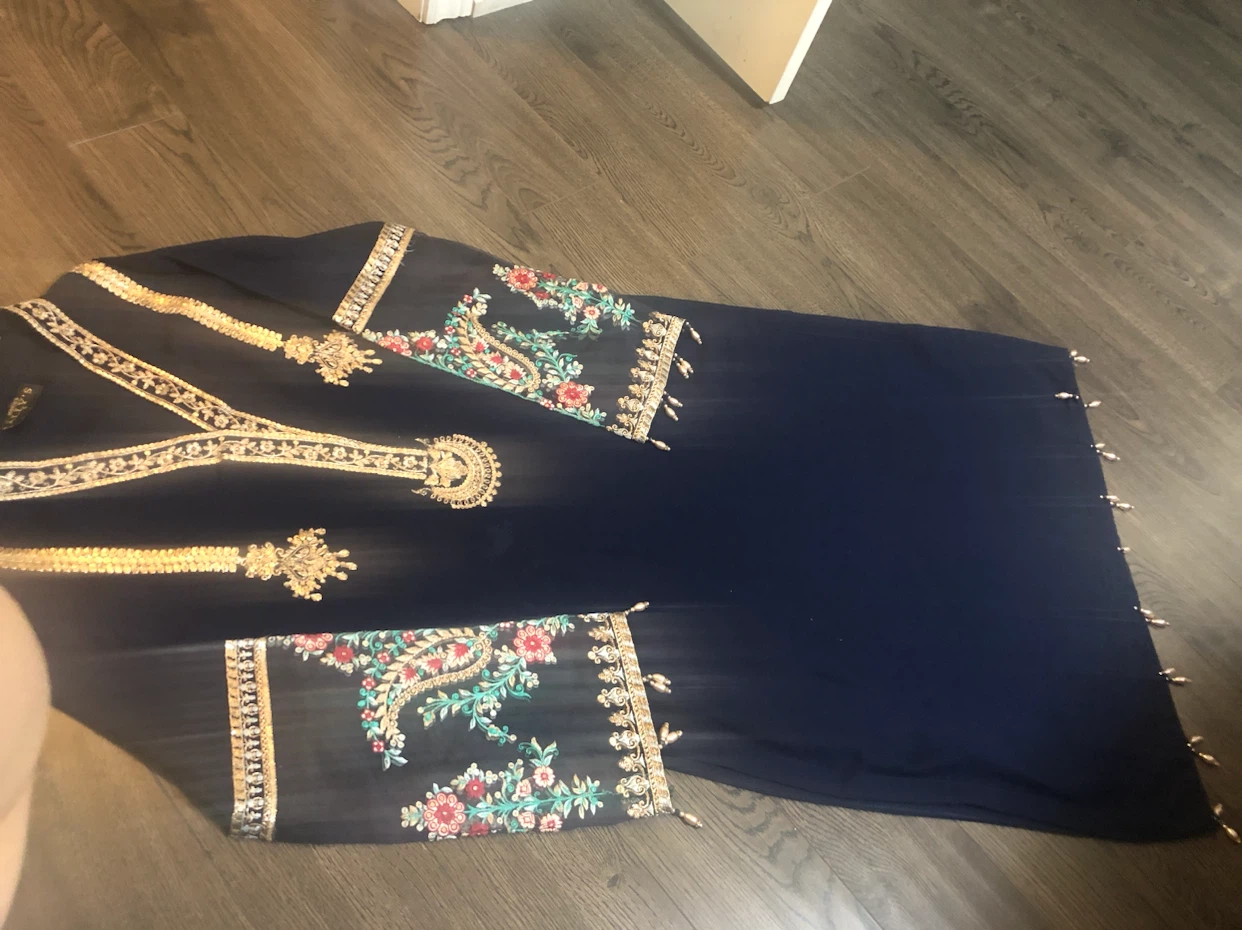 Navy Blue Embroidered 3-Piece Suit with Multicolour Dupatta - photo 3
