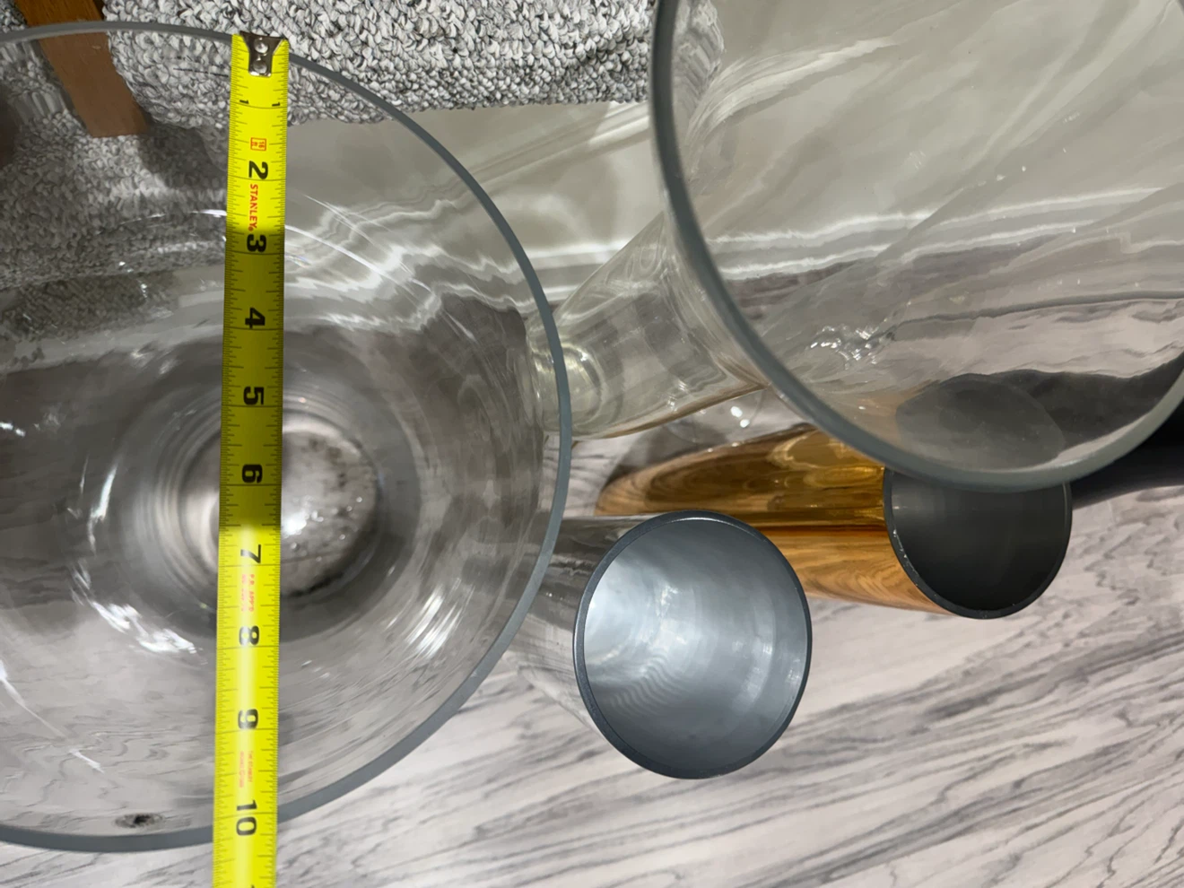 Trading for new/lightly used clothes! Hurricane vases - photo 3