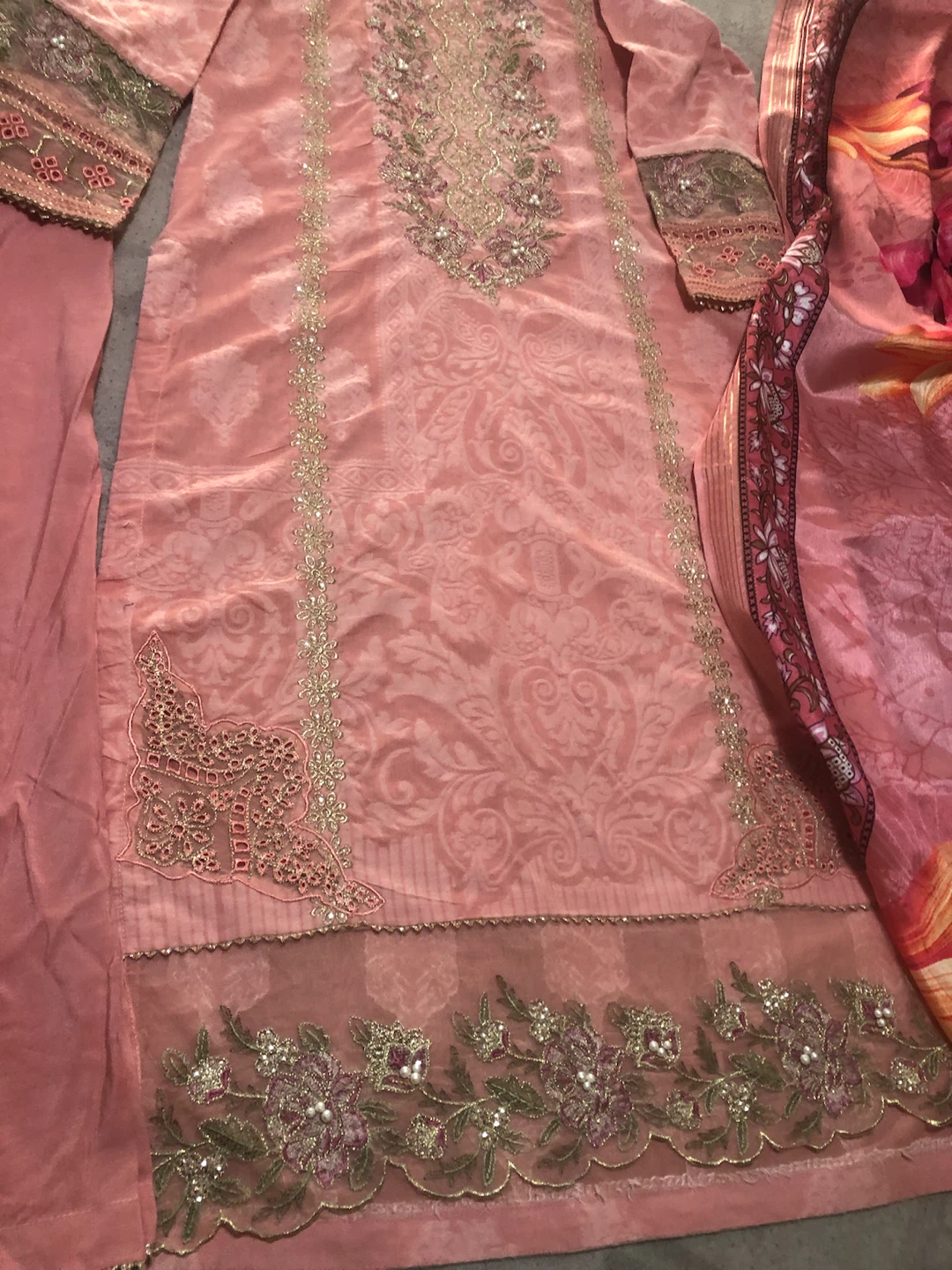 Pink Embroidered 3-Piece Suit with Printed Dupatta - photo 5