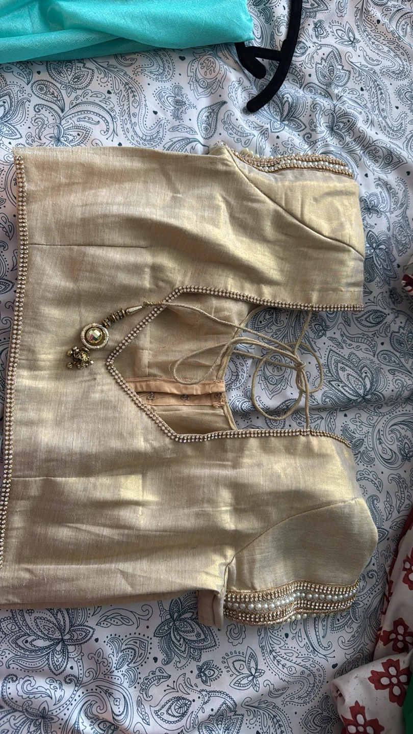 Ready-to-Wear Saree for Sale - photo 5