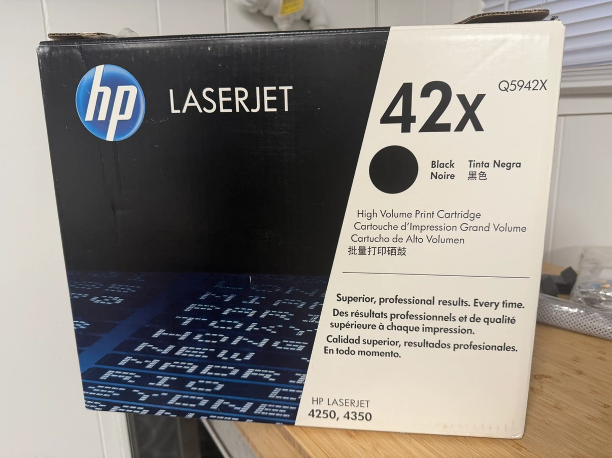 HP Laserjet black and white printer + 30k pages worth of ink - photo 2
