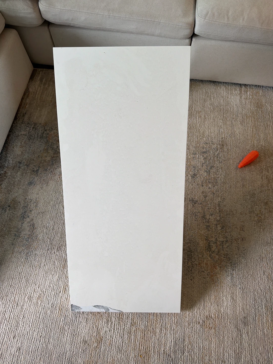 IKEA desk with 2 legs