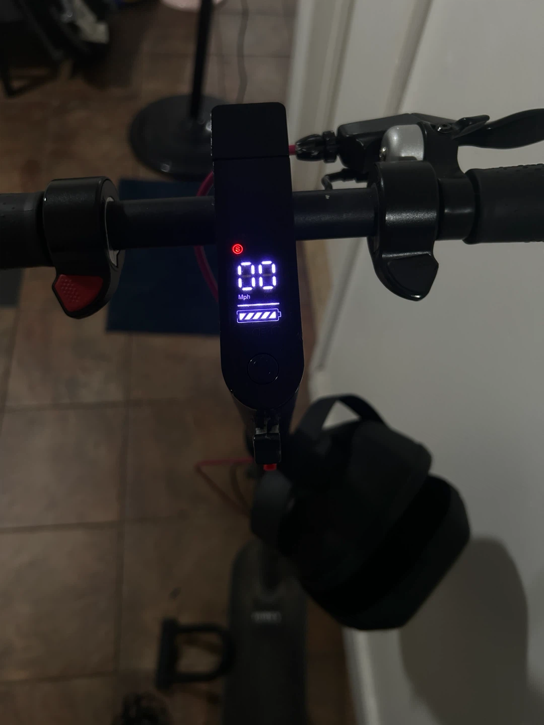 Electric Scooter with U-Lock and Bag - photo 2