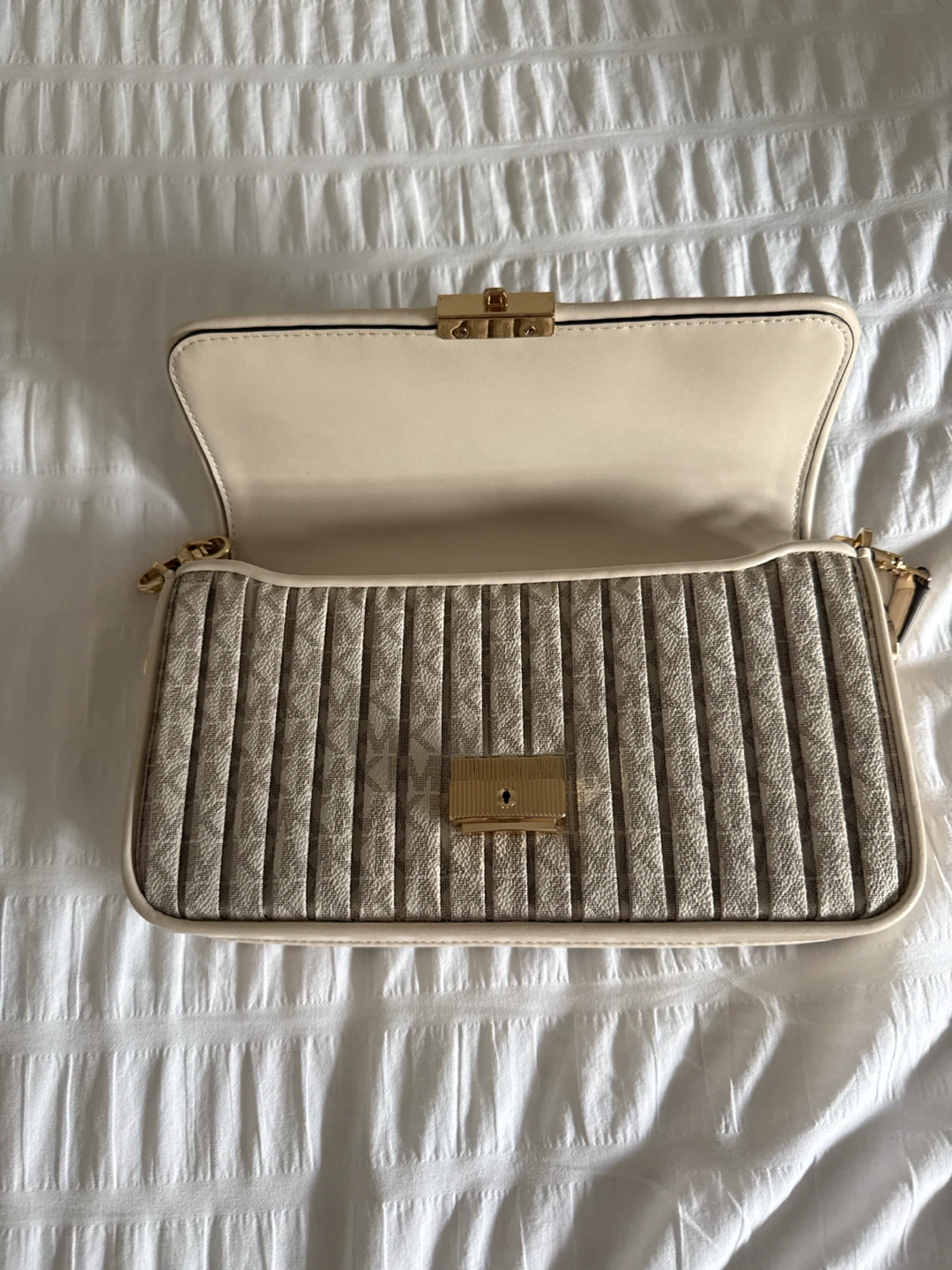 Micheal Kors Bradshaw bag - photo 2