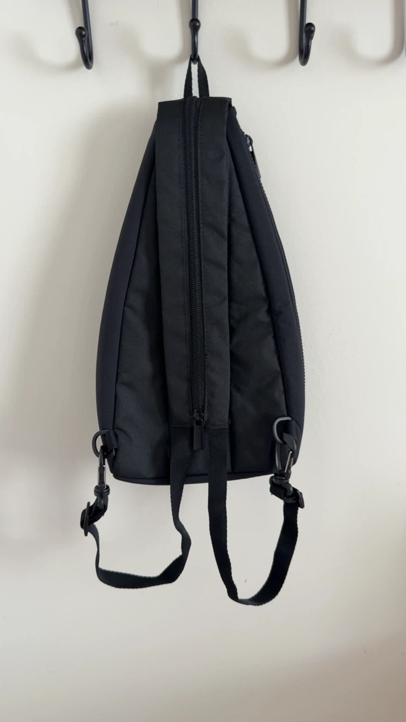 Reebok Backpack Purse - photo 2