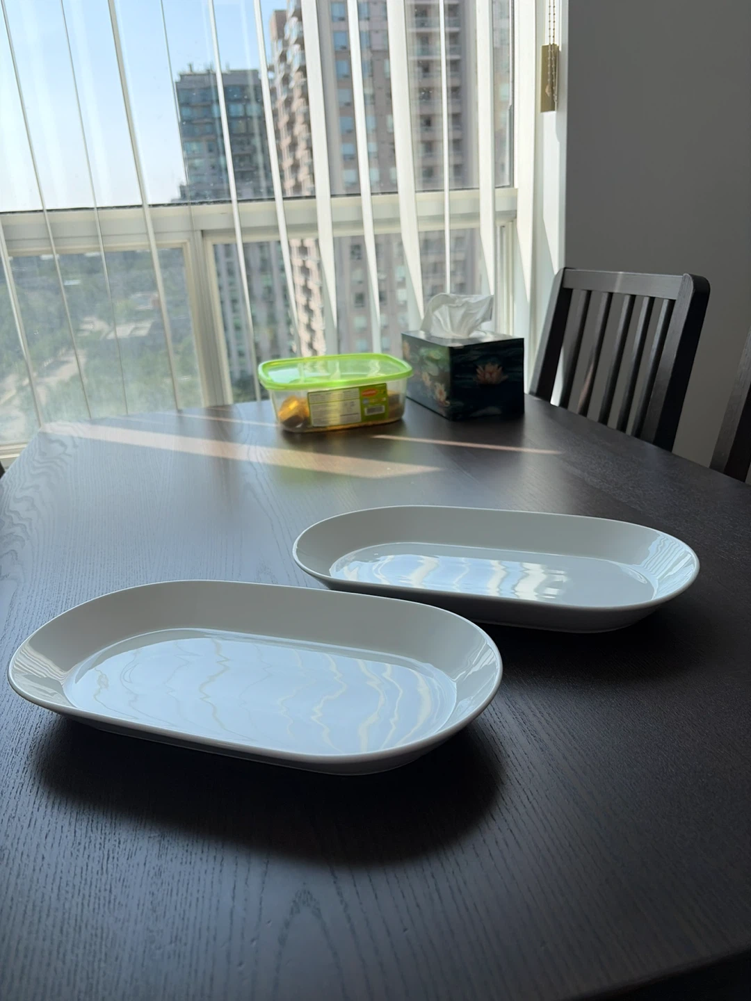 Set of 2 White Oval Serving Platters