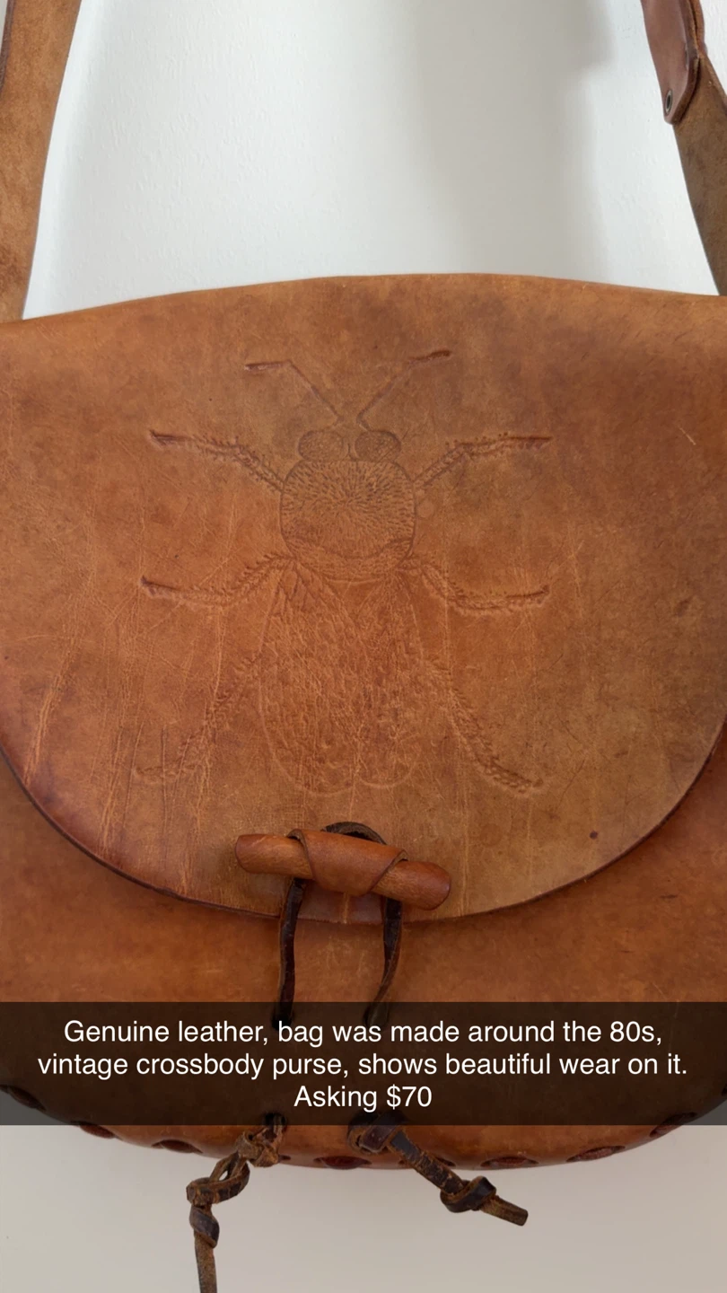 Vintage 80s Leather Crossbody Purse with Bug Embossment - photo 4