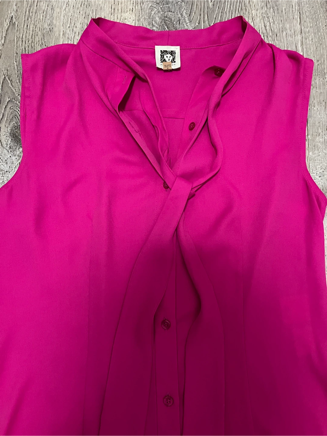 Anne Klein Sleeveless Pink Bow Blouse Size 4 - photo 3